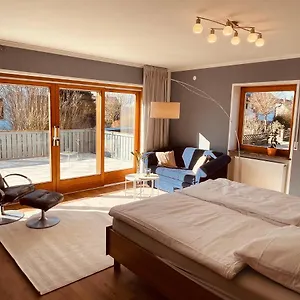 Meingästehaus Im Fränkischen Seenland Apartment